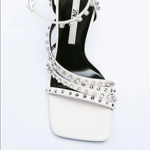 ZARA HIGH-HEEL STUDDED SANDALS - Picture 5 of 8